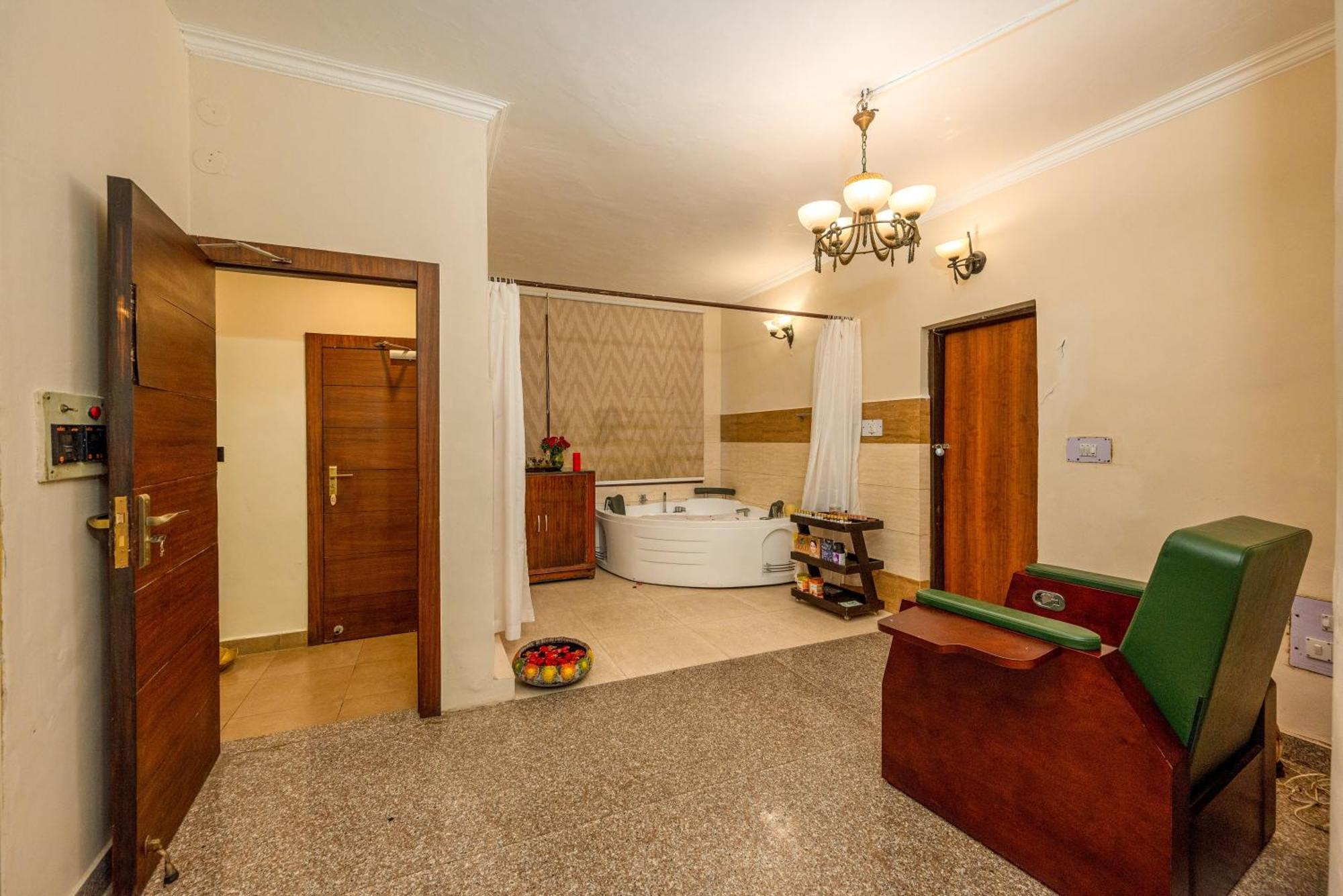 Grand View Hotel Dalhousie Dış mekan fotoğraf
