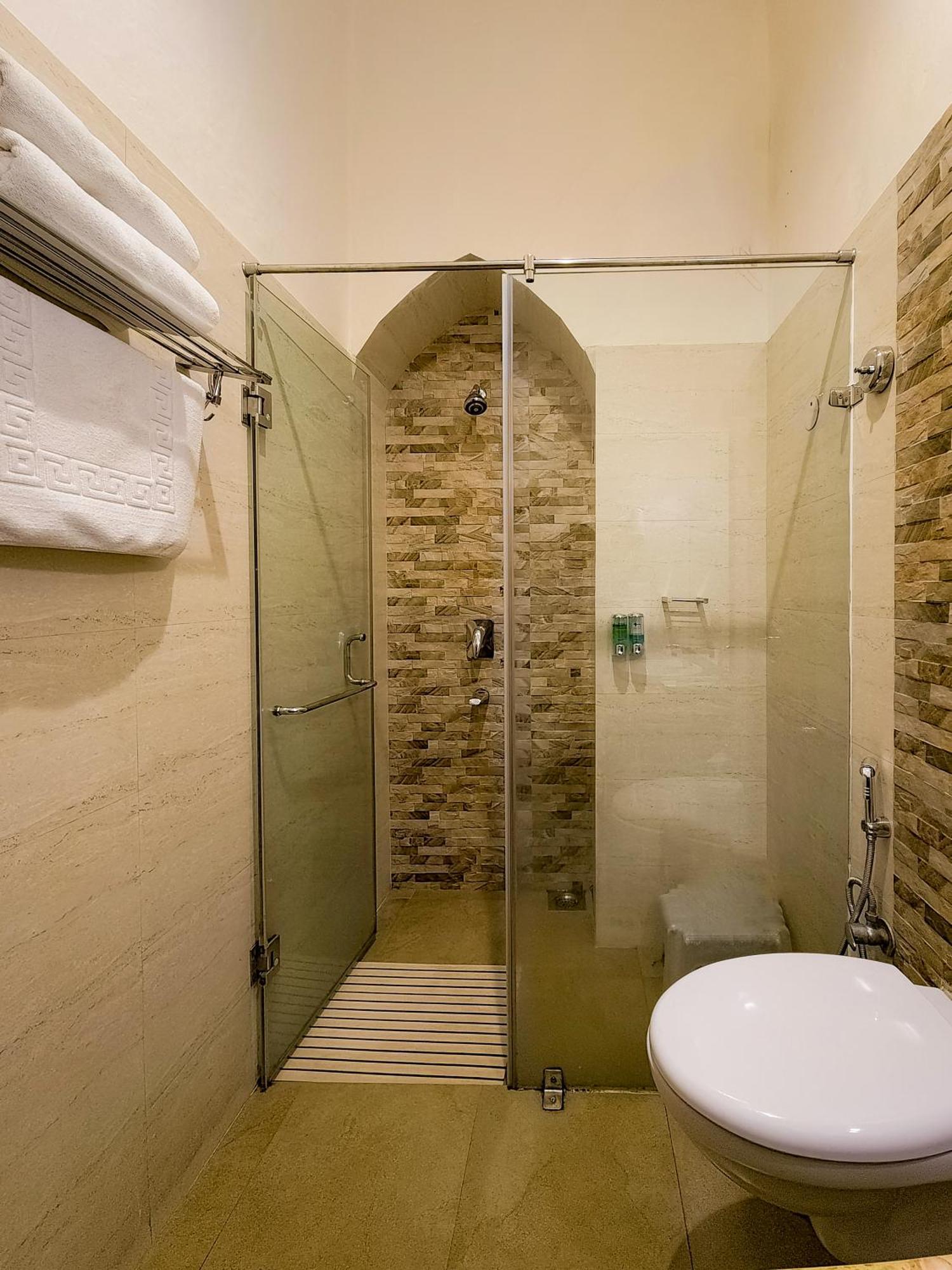Grand View Hotel Dalhousie Dış mekan fotoğraf