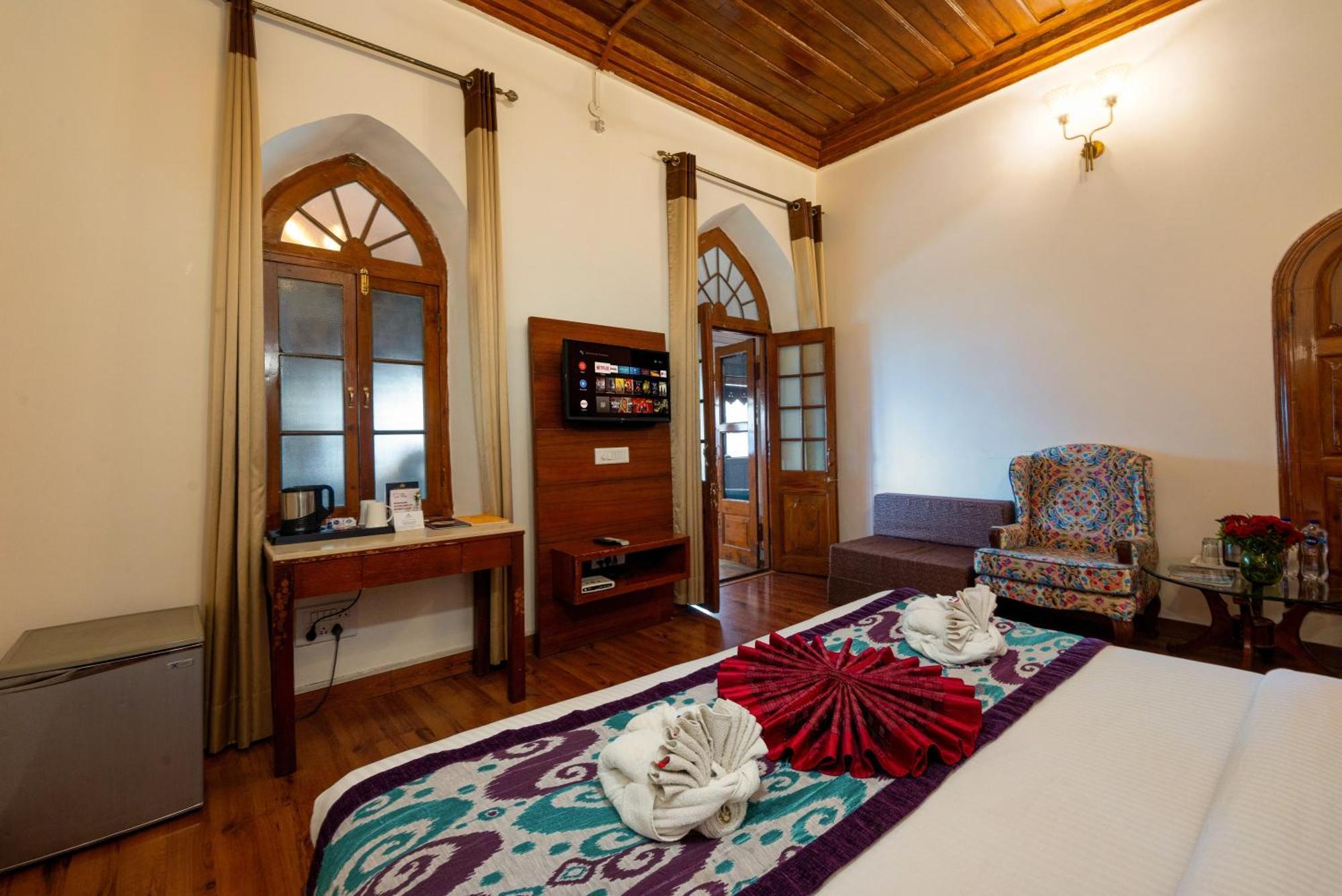 Grand View Hotel Dalhousie Dış mekan fotoğraf